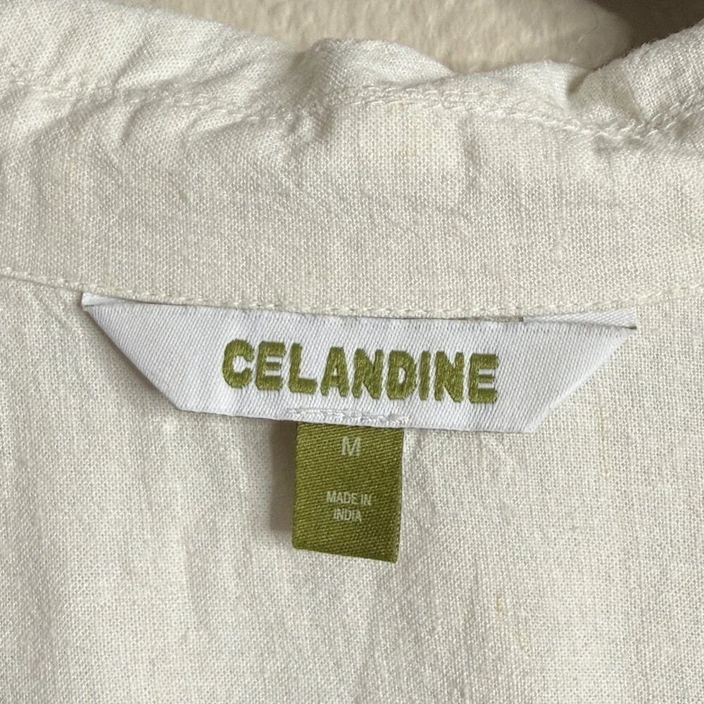 Anthropologie Celandine linen embroidered short sleeve button down medium